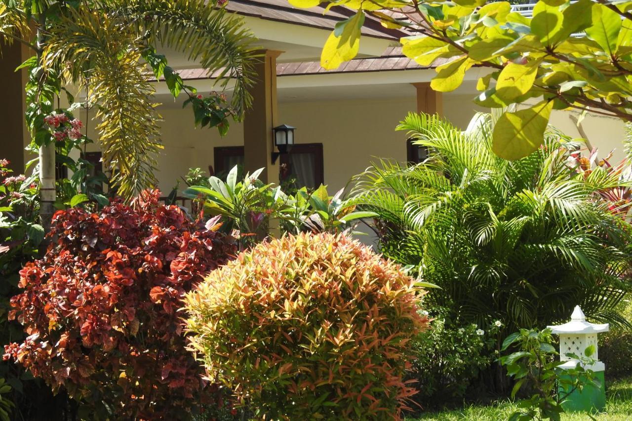 D'Batur Hotel Senggigi Zewnętrze zdjęcie