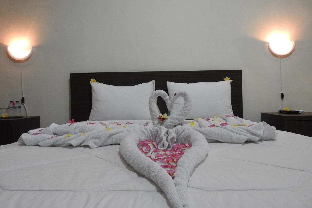 D'Batur Hotel Senggigi Zewnętrze zdjęcie