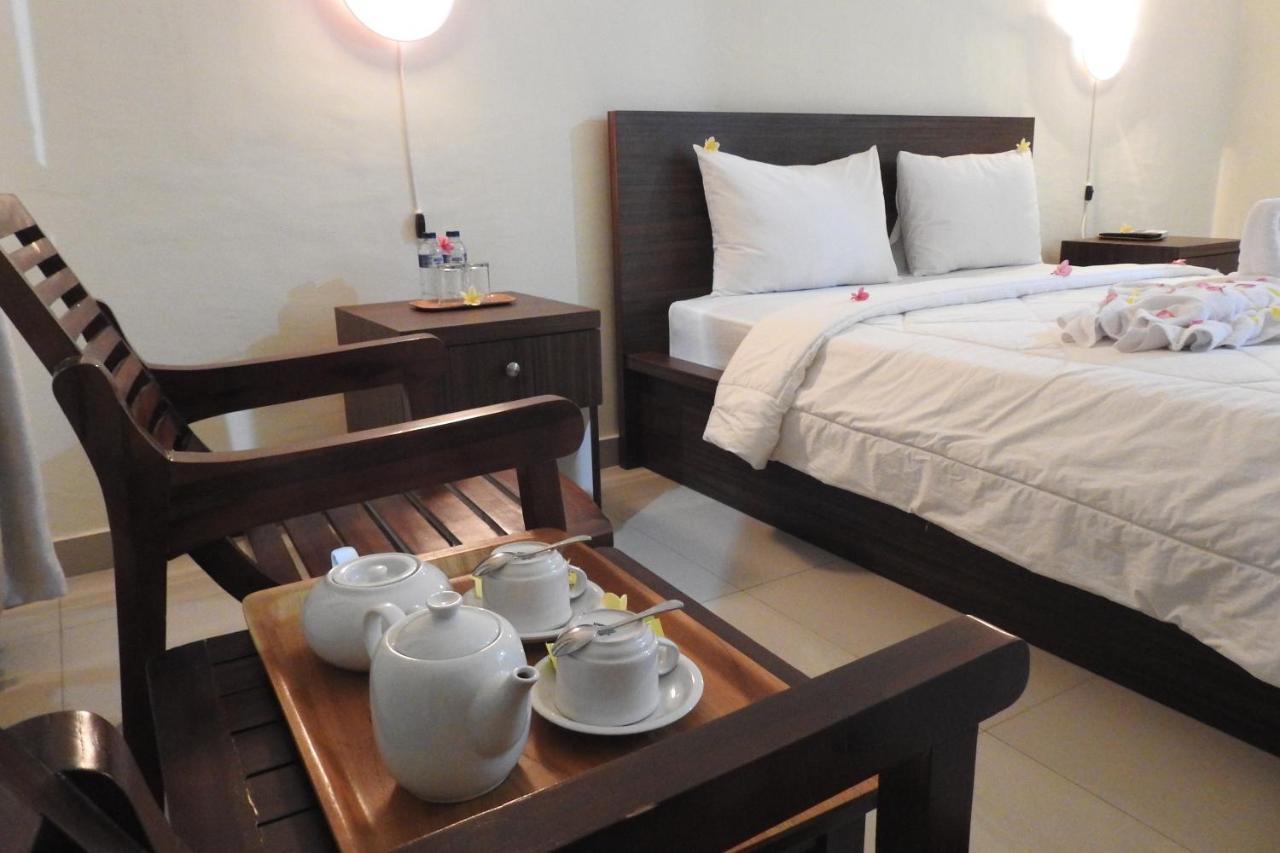 D'Batur Hotel Senggigi Zewnętrze zdjęcie