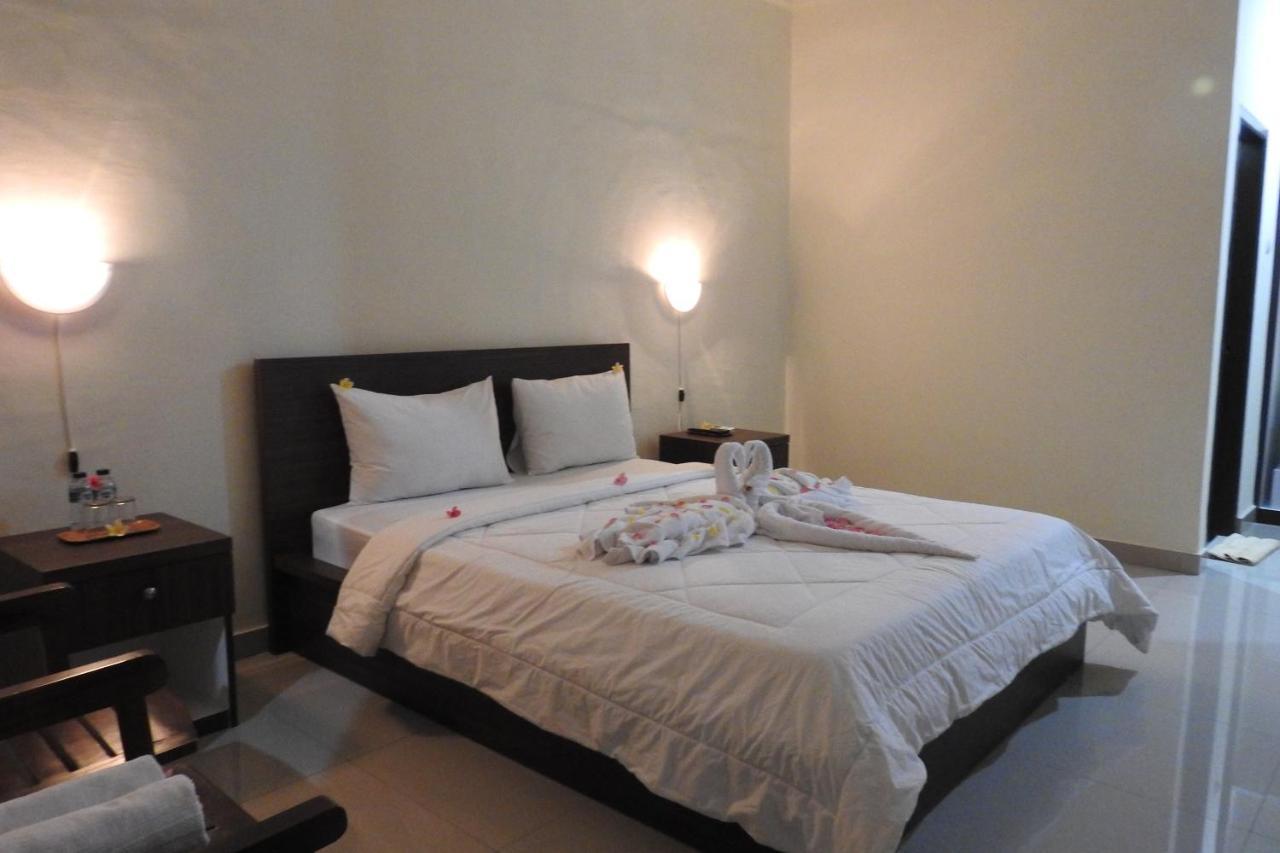 D'Batur Hotel Senggigi Zewnętrze zdjęcie