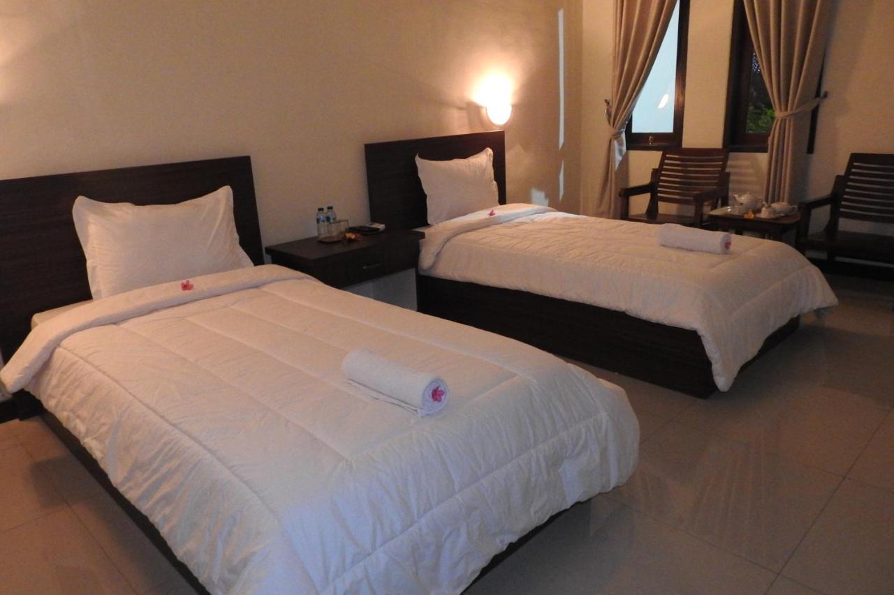 D'Batur Hotel Senggigi Zewnętrze zdjęcie