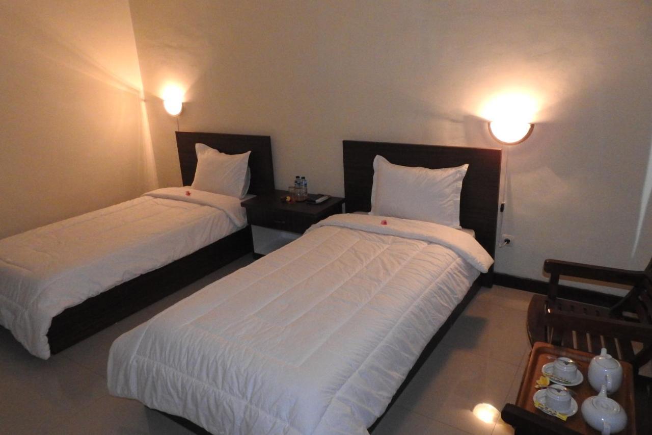 D'Batur Hotel Senggigi Zewnętrze zdjęcie